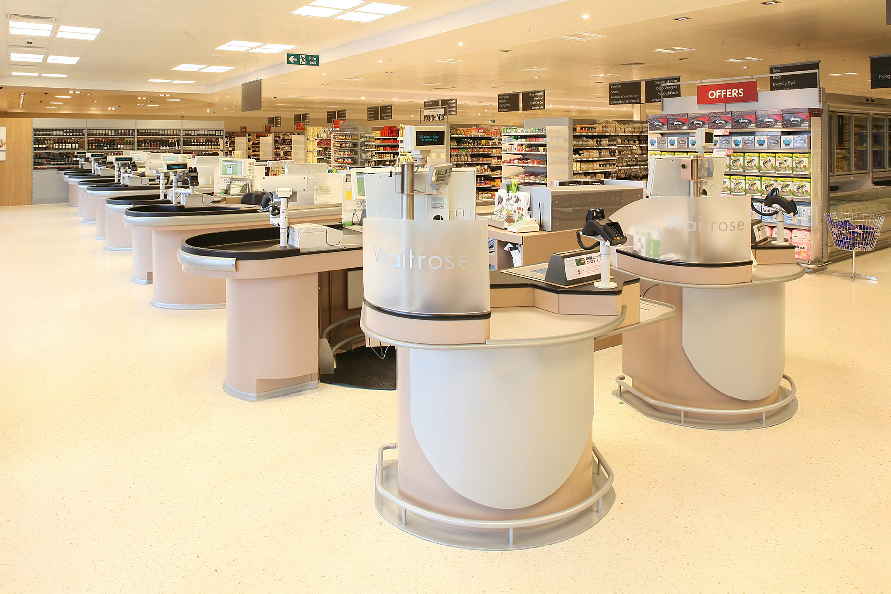 Waitrose Pontprennau Mark 5 Interior / SLJ Media / Waitrose